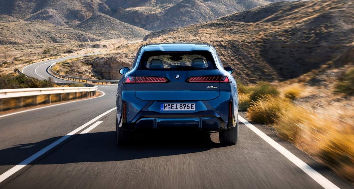 BMW iX3
